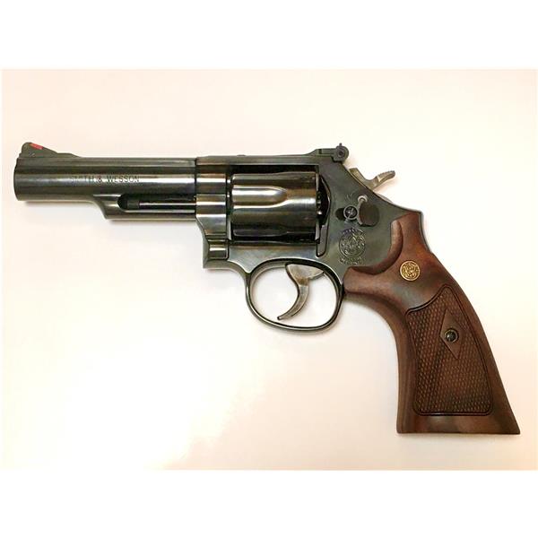 .357 Mag. Smith & Wesson 12040 Classic 19-9 Combat Magnum 022188874969 4.3 " barrel