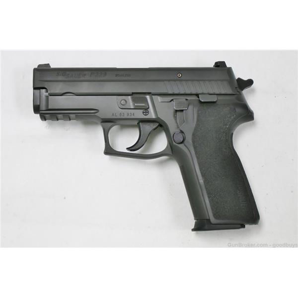 .40 S&W SIG SAUER P229 229 40S&W W/ RAIL PENNY 40 SALE BEACH 4 inch " barrel
