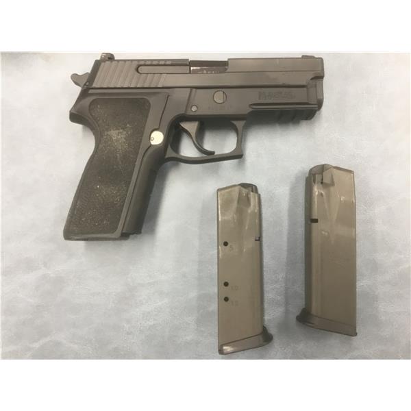 .40 S&W P229R Sig Sauer P229 R Nite Sites 40 BSS 3 inch " barrel