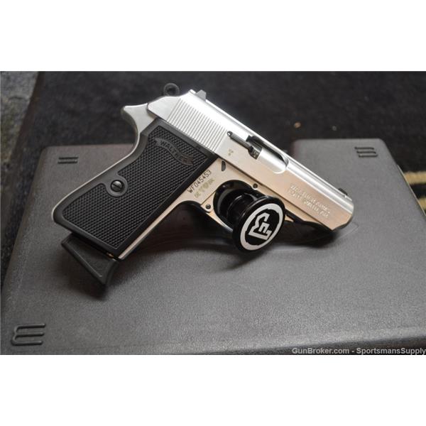 .22 LR Walther PPK/S in .22lr With 3.3" Barrel and 1-10 Round Mag NIB! 503.03.20
