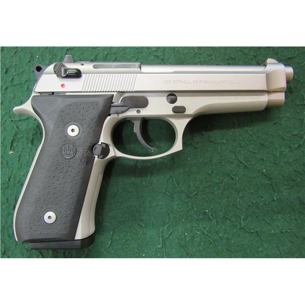 9mm Luger (9x19 Para) Beretta 92 FS 92FS Stainless INOX w/ Case & 2 Mags