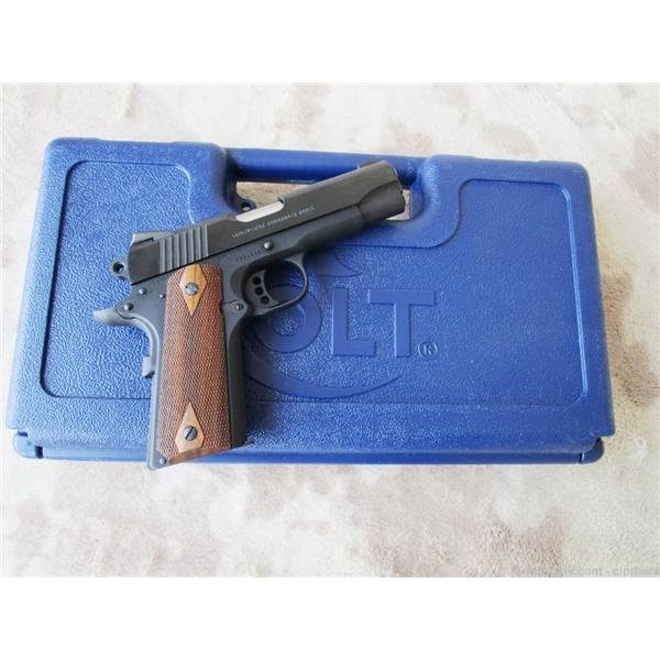 .45 ACP Scarce Colt 1911 Lightweight Commander 45 4.25" Mfg 2010 LW 04840XE 4 inch " barrel