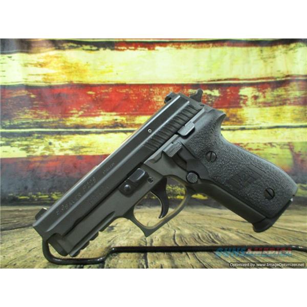 .40 Smith & Wesson Sig Sauer P229 40 S&W 3.9" Certified Pre Owned - Used (73355ConsTM) UDE229-40-B1