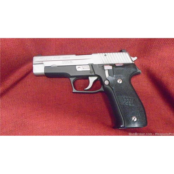 SIG SAUER P226 .357 4-1/4"BBL STS 1-12Rd MAG 27847