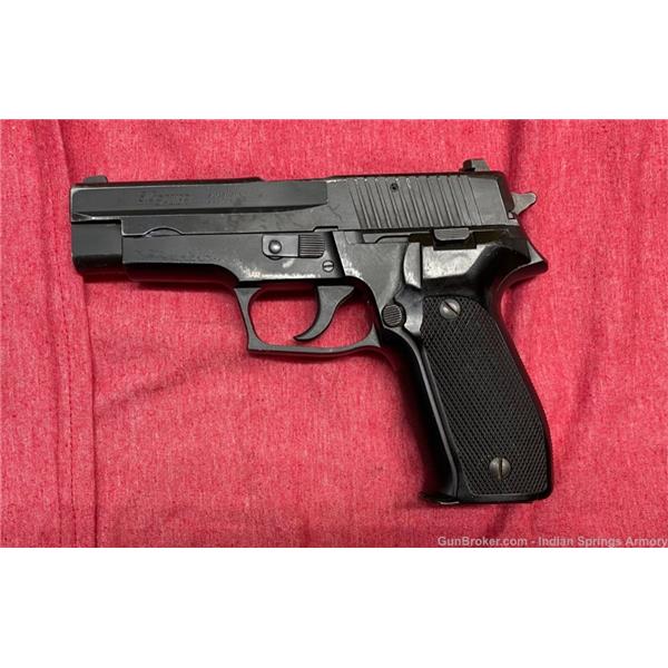 9mm Luger (9x19 Para) West German Sig Sauer P226 9MM Police Trade P-226 9 PENNY No Reserve DA 226