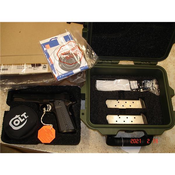 .45 ACP COLT 1911 SPECIAL COMBAT GOVERNMENT SERIES 70 45ACP W/ PELICAN CASE NEW 5 inch " barrel