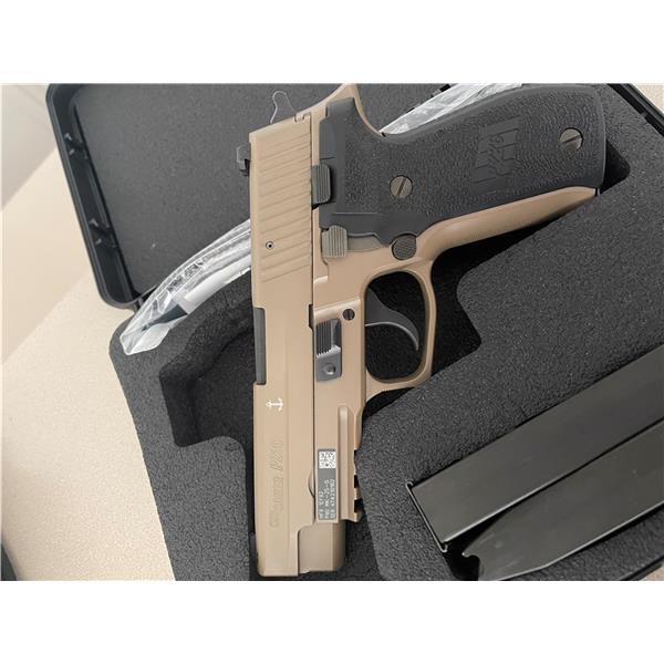 9mm Luger (9x19 Para) Sig Sauer PENNY START! p226 MK25 Navy Seal