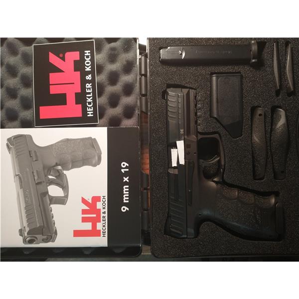 9mm Luger (9x19 Para) Heckler & Koch H&K VP9 2-15 round magazines 4 inch " barrel
