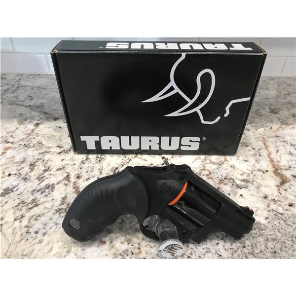 .38 Spl. Taurus 85 Protector Poly 5-Shot 2” 38 Special +P Factory New 725327610687 2 inch " barrel