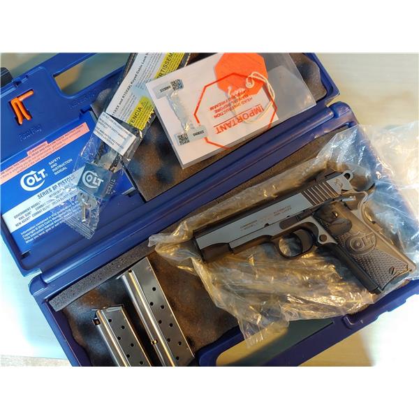 9mm Luger (9x19 Para) Colt Combat Elite Commander O4082CE Exc Condition Fired only 100 Times