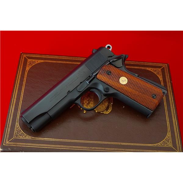1977 Colt Combat Commander .45 ACP Blue Finish Like New Consignment