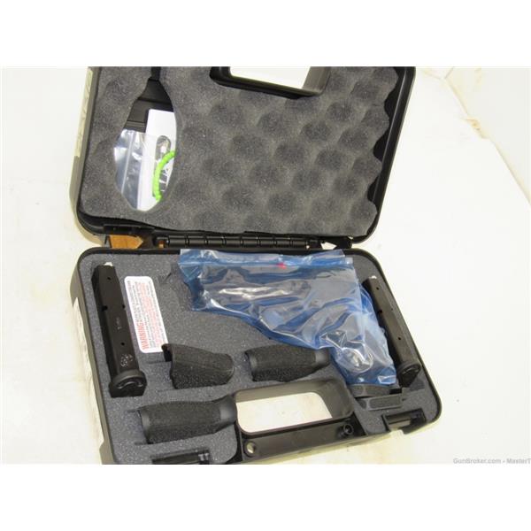 9mm Luger M&P9 COMPACT M2.0 NEW Smith & Wesson 2.0 Compact 3.6”Brl Night Sights 3 Mags