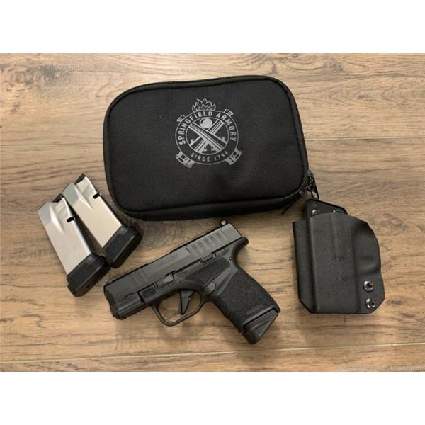 9mm Luger Springfield Armory Hellcat OSP 3x Magazines + Holster