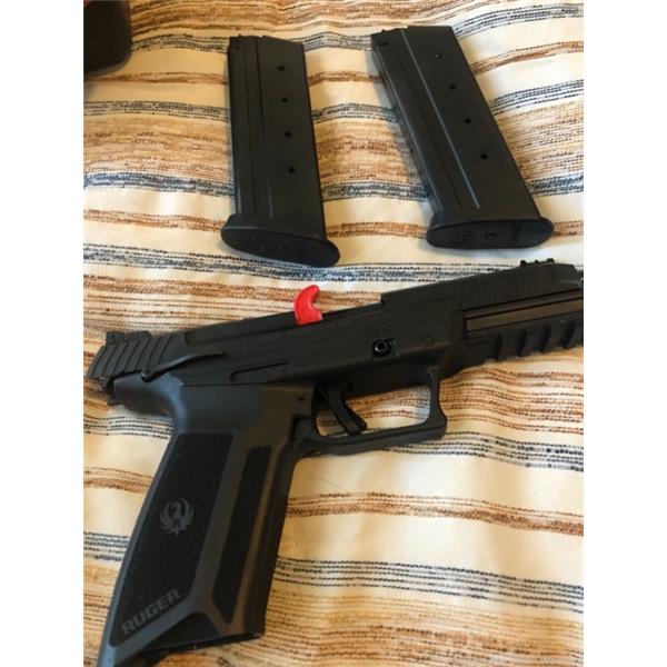 5.7X28mm Ruger-57 Ruger / Sturm, & Co. 57 plus ammo 5 inch " barrel