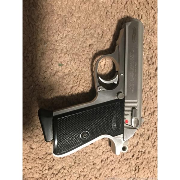 .32 Auto (7.65 Browning) Walther Arms ppk/s 32 stainless 3 inch " barrel