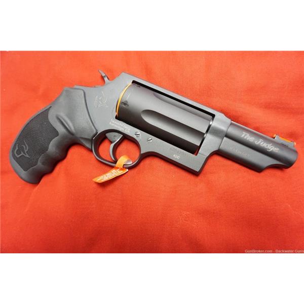 .45 LC/.410 4510 Judge Magnum FACTORY NEW TAURUS JUDGE MAGNUM MATTE BLACK .45LC/.410 IN STOCK 3 inch " barrel