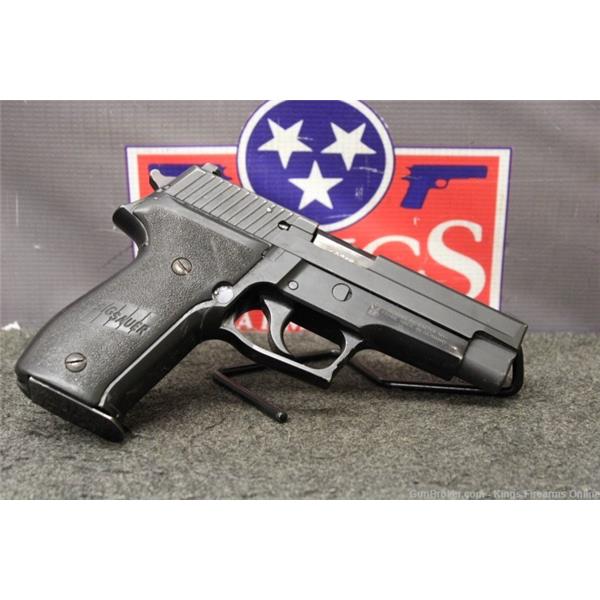 .40 S&W Sig Sauer P226 .40S&W Item-P-190