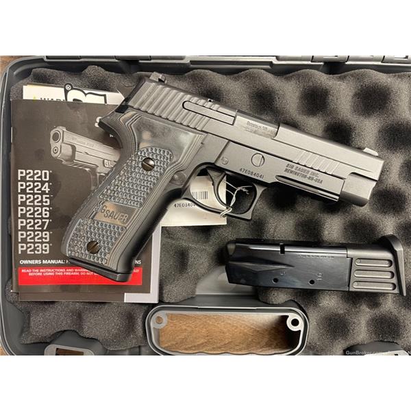 9mm Luger NEW Sig Sauer P226 Extreme 4.4” CA Compliant 10 Round 226 SRT Nights 798681450053 4 inch " barrel 226R-9-XTM-BLKGRY-CA