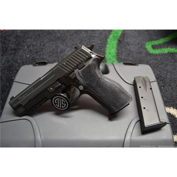 9mm Luger Sig Sauer P229 in With 4.4" Brl NIB!! E26R-9-BSS