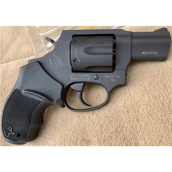 .38 Spl. Taurus 856 (2-856021UL) - Special Like New No Reserve 2 inch " barrel