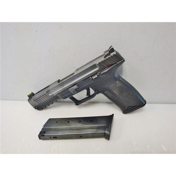 Ruger / Sturm, & Co. 57 5.7x28MM Pistol 4.94” Barrel Two 20-Rd Mags 4648 5 inch " barrel