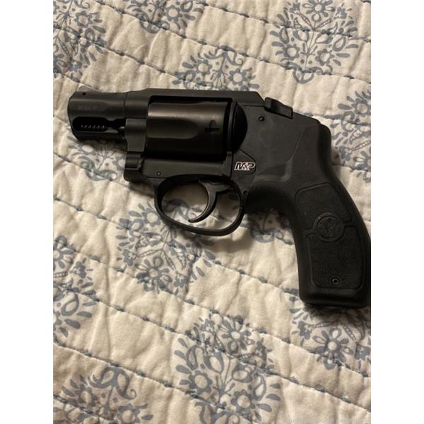 .38 Spl. M&P Bodyguard Smith & Wesson / S&W MP Revolver 38 Special Crimson Laser 1.8in 5 shot