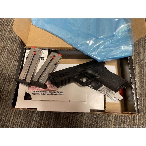 9mm Luger 9 Shield M2.0 Smith & Wesson / S&W MP9 EZ NTS Penny Auction NO Reserve 3 inch " barrel