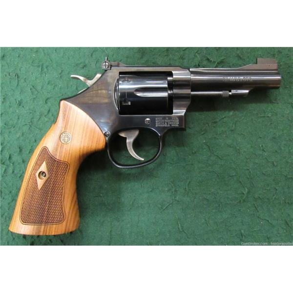 Smith & Wesson S&W 48 Classic .22 WMR 22 Mag 4" Blued 150717 New 022188142259 4 inch " barrel