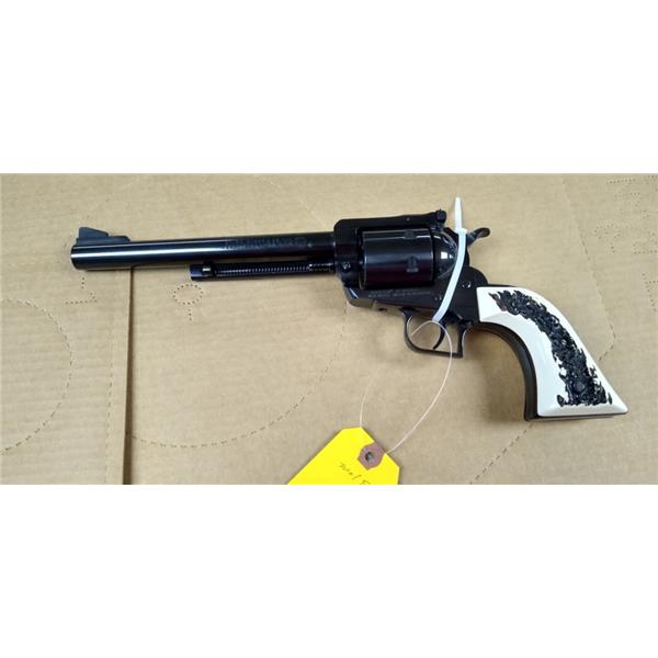 .44 Mag. Ruger / Sturm, & Co. Unfired unspun Super BlackHawk magnum 7 inch " barrel