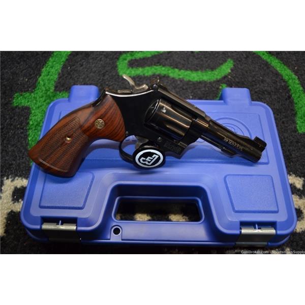 .22 WMR Smith & Wesson / S&W Smith&Wesson 48 in Mag With 4"Brl and Holds 6rnds NIB! 150717