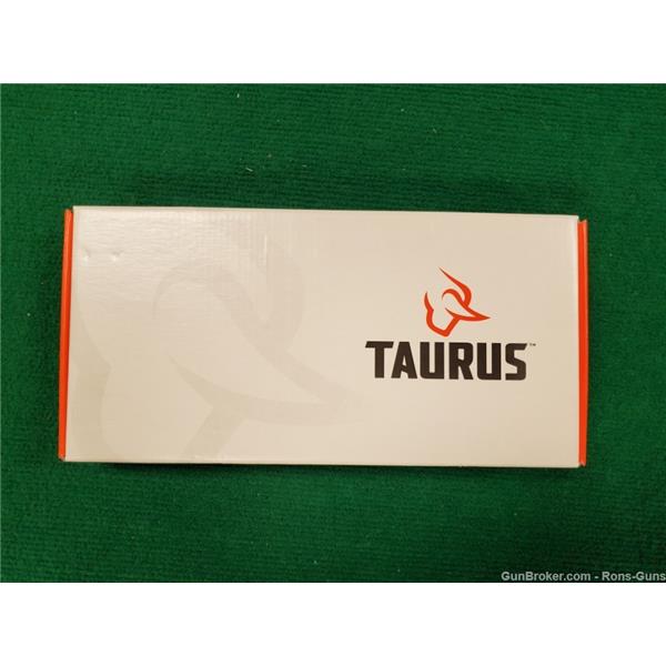 .45 LC/.410 Taurus Judge .45/.410 - 3" New In Box 3 inch " barrel