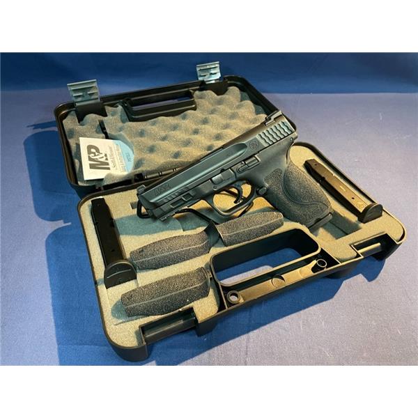 9mm Luger M&P9 M2.0 Smith & Wesson / S&W M&P 2.0 9MM MP-9 FULLSIZE 17 RD LNIB Black Armornite Stainless