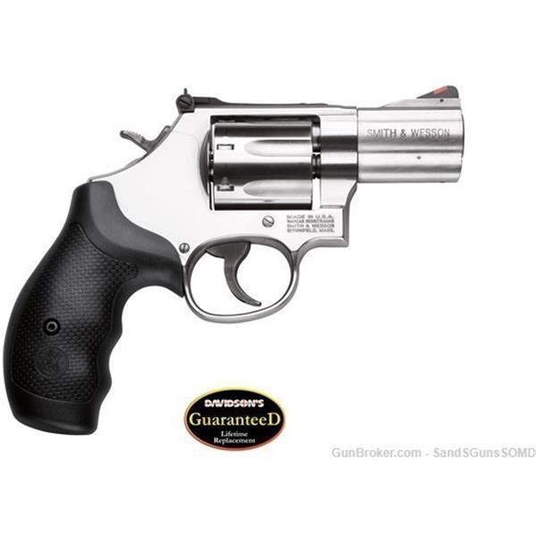 .357 Mag. Smith & Wesson / S&W LOOK! SMITH WESSON 686 PLUS 357 STAINLESS 2.5" DOUBLE ACTION REVOLVER NEW