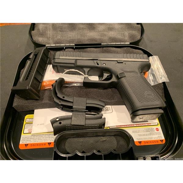 .22 LR Glock UA4450101 G44 Compact 22 4.02" Pistol, Brand New