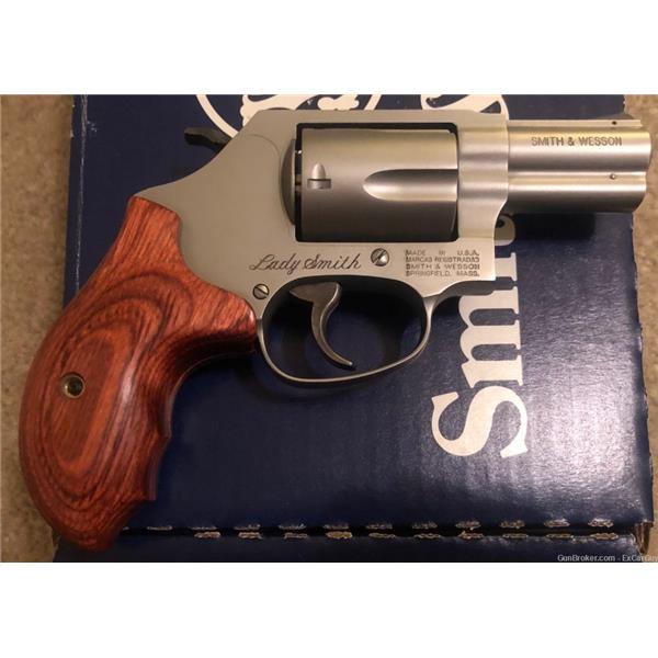.357 Mag. Smith & Wesson / S&W Model 60 LS.357 Magnum wood grips stainless, New! 162414 022188624144 2 inch " barrel