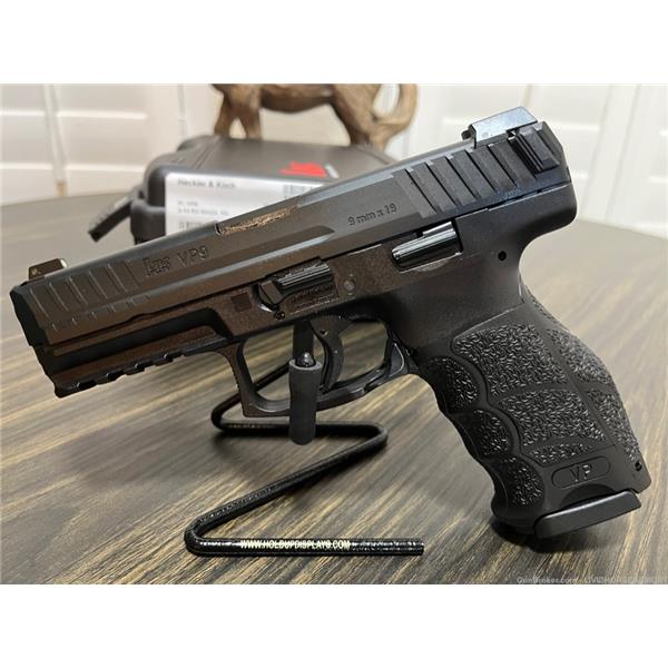 9mm Luger Heckler & Koch / H&K HK VP9 9MM 4" 3-10RD MAGS BLACK NEW IN BOX PENNY AUCTION 642230260191 81000224 4 inch " barrel HK81000224
