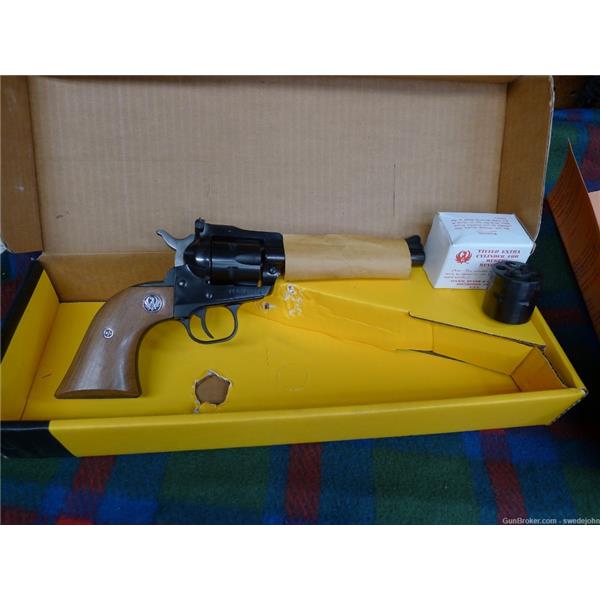 .22 LR New Model Single-Six Convertible Ruger / Sturm, & Co. Single Six in Box 5 inch " barrel