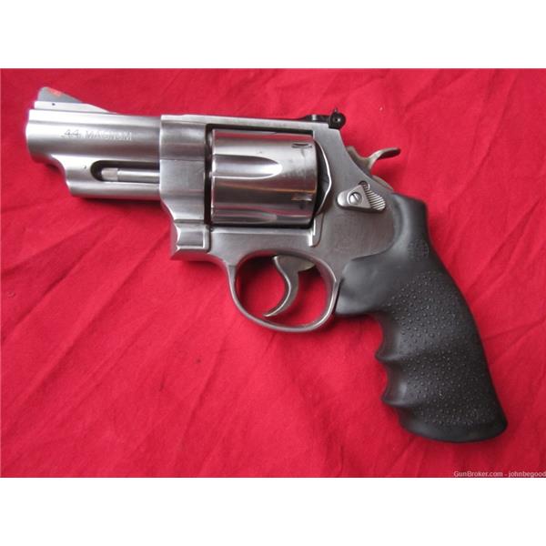 .44 Mag. Smith & Wesson / S&W Stainless Model 629 3" magnum 29 "Backpacker" 3 inch " barrel