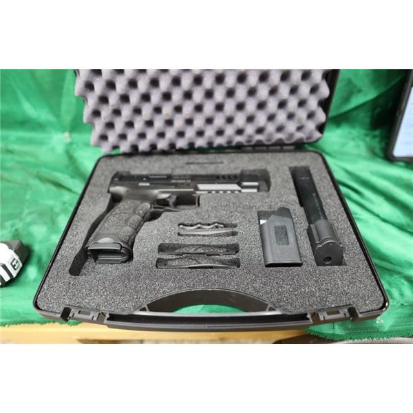 Other Model Near Mint H&K HK Heckler & Koch VP9L OR 9mm w/5" Barrel 2 Mags 5 inch " barrel