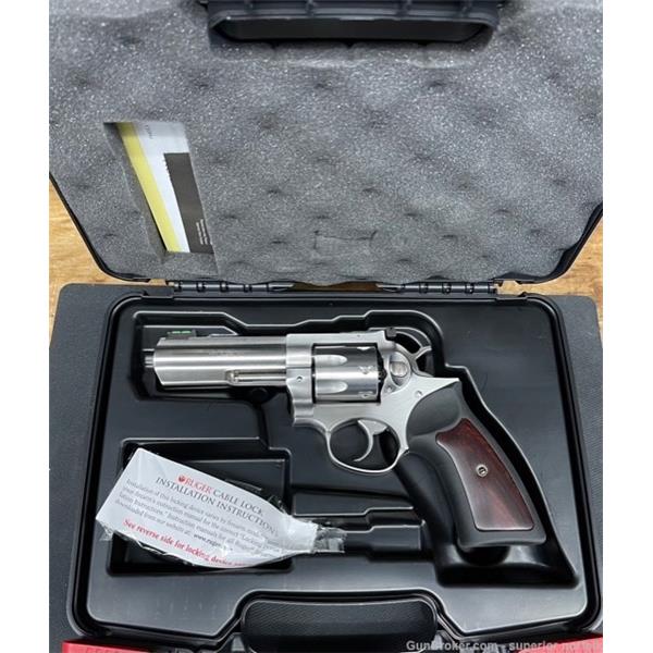 .357 Mag. Ruger / Sturm, & Co. GP-100 7 Shot 4 inch " barrel
