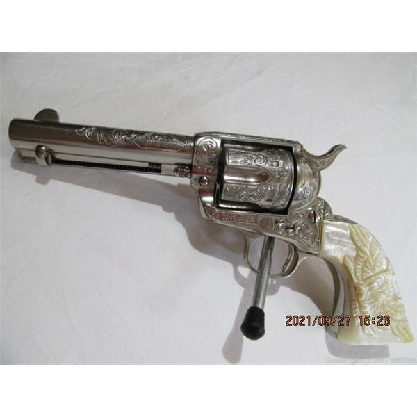 .44 Russian Single Action Army (SAA) COLT SINGLE ACTION ARMY SAA HIGHLY ENGRAVED W/DISCLAIMER NO RESERVE 5 inch " barrel