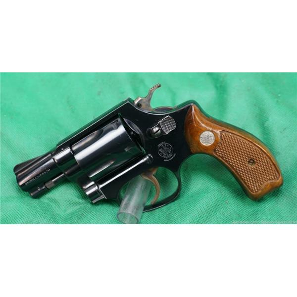 .38 Spl. Smith & Wesson / S&W 36 38 38spl 2" Blue $.01 Start - No Reserve