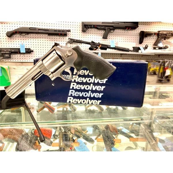 Other Model .44 Mag. Smith & Wesson / S&W NIB 629-2 MAG SIX SHOT REVOLVER