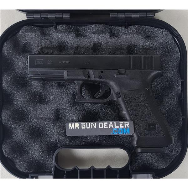 Glock 22 .40 S&W Gen 3 15rd Police Trade In Night Sights G22G3 {1}-9616