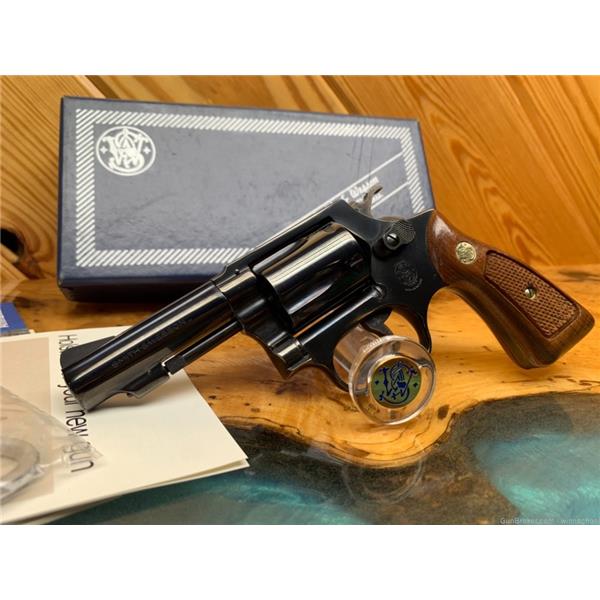 .38 Spl. Smith & Wesson / S&W NEW IN BOX ! 98% 1977 SMITH WESSON MODEL 36-1 3" HB SPECIAL NR 4 inch " barrel