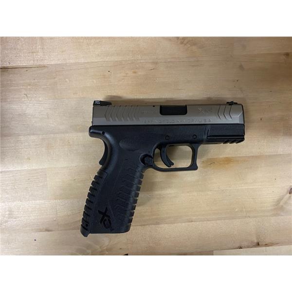 9mm Luger Springfield Armory XDM two tone 9mm, new old stock, Trijicon night sights