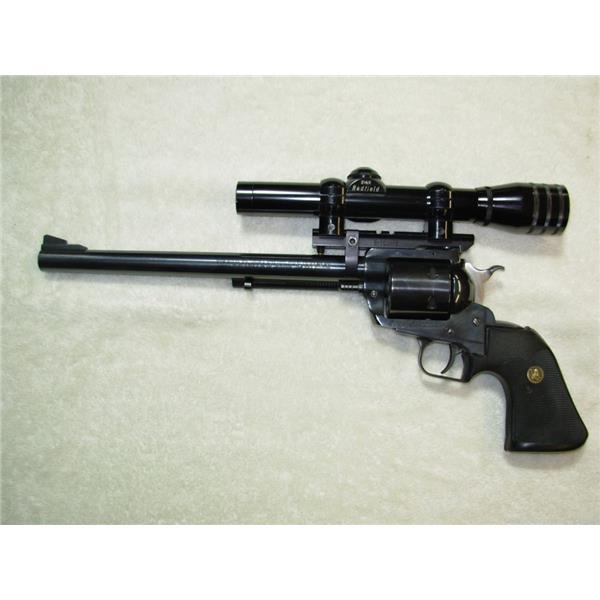 .44 Mag. Ruger / Sturm, & Co. New Model Super Blackhawk 44 MAG w/ Redfield 2X scope 1980 Production 10 inch " barrel