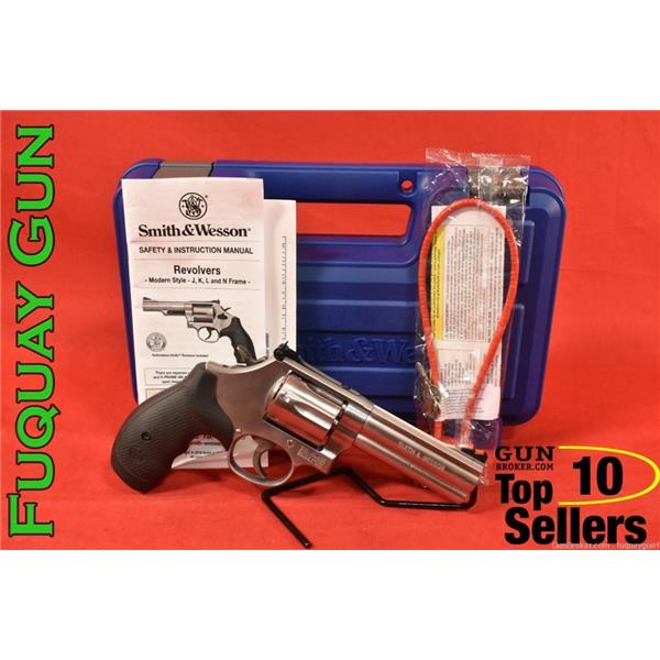 .357 Mag. 686 Plus Smith & Wesson / S&W and 686-6 Magnum SA/DA Revolver 7-round Stainless 164194 022188641943 V232663