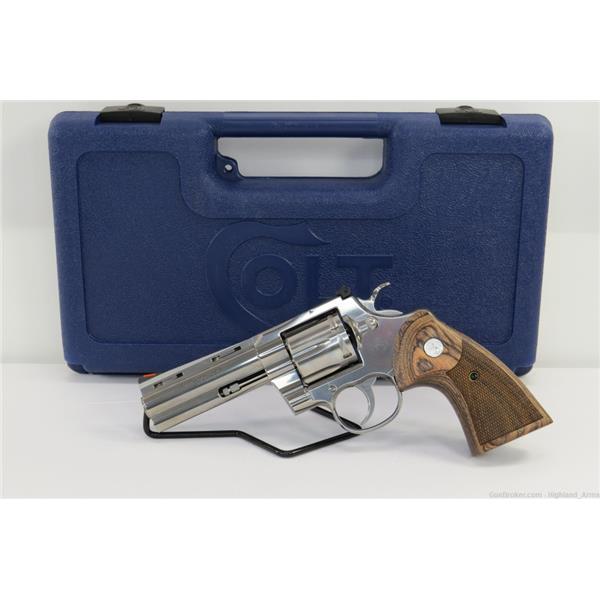 .357 Mag. Colt Python 4.25" Inch Stainless Steel Wood Grips 6 Shot New In Box 113-8-11 4 inch " barrel