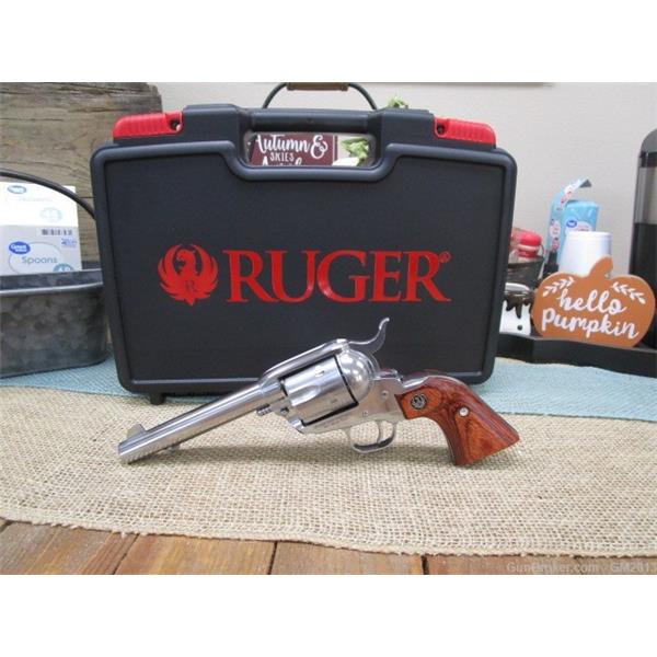 .357 Mag. Vaquero Stainless Ruger / Sturm, & Co. New Mag High Gloss SS Rosewood Grip 5.5-inch 5 inch " barrel